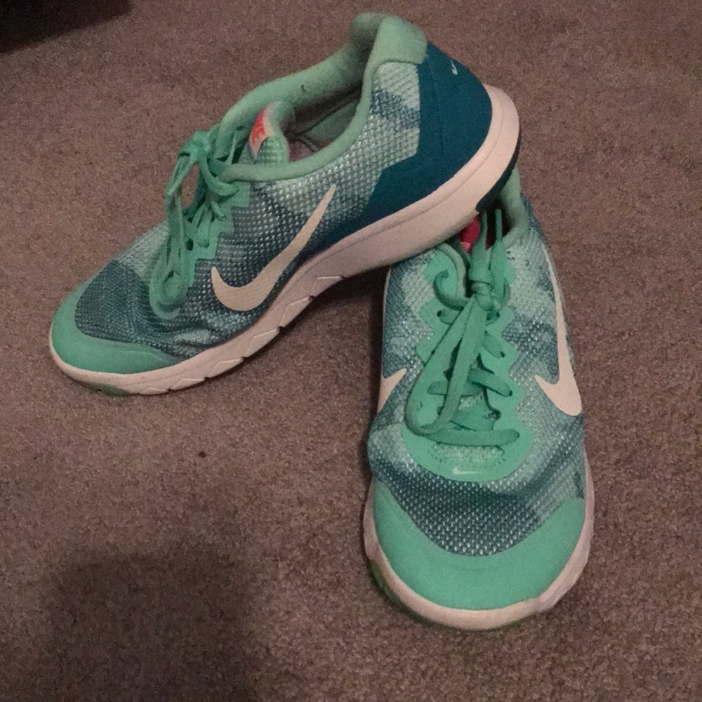 Nike Flex experience Run 4 sneakers